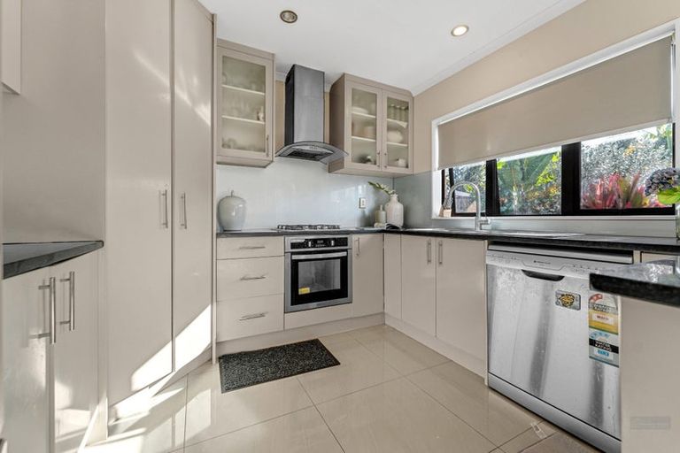 Photo of property in 8b Lansdown Avenue, Papatoetoe, Auckland, 2025