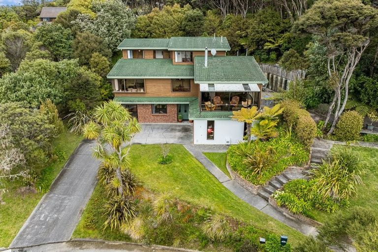Photo of property in 7 Furneaux Grove, Whitby, Porirua, 5024