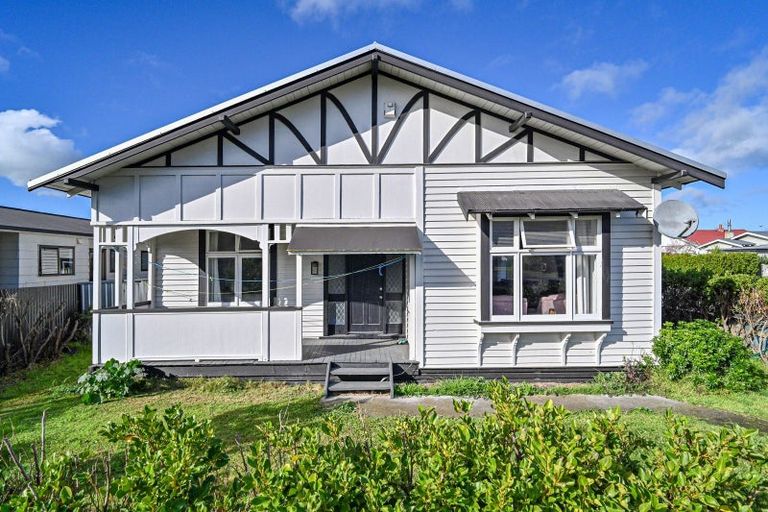 Photo of property in 900 Albert Street, Parkvale, Hastings, 4122