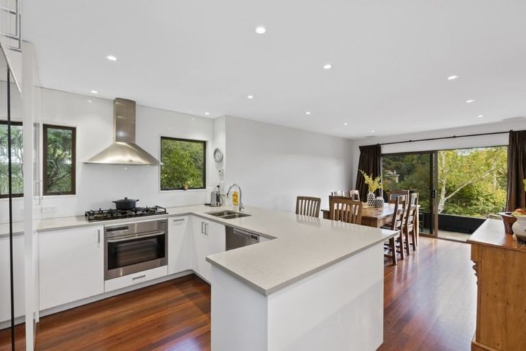 Photo of property in 3 Walter Road, Lowry Bay, Lower Hutt, 5013