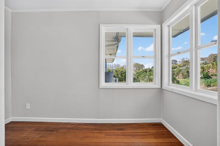 Photo of property in 960a Oneriri Road, Kaiwaka, 0573