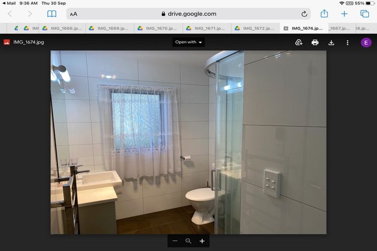 Photo of property in 5 Bintulu Place, Fairview Heights, Auckland, 0632