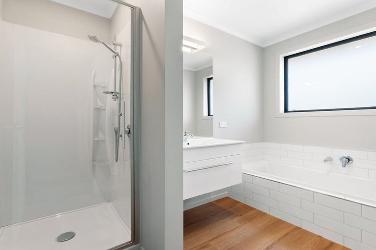 Photo of property in 78 Stratford Drive, Mount Pisa, Cromwell, 9383