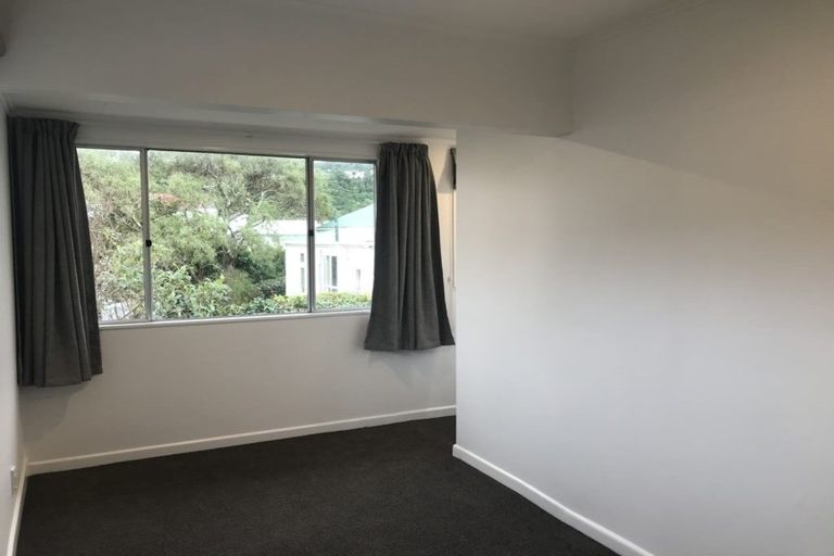 Photo of property in 42d Ngatoto Street, Ngaio, Wellington, 6035