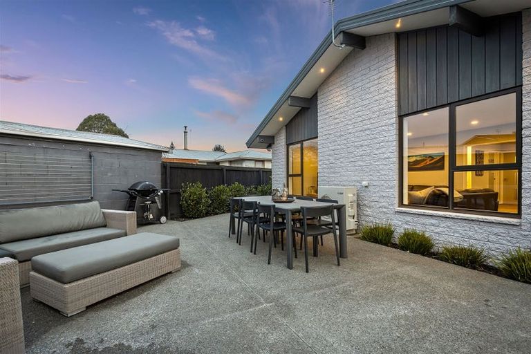 Photo of property in 5 Bulman Place, Casebrook, Christchurch, 8051