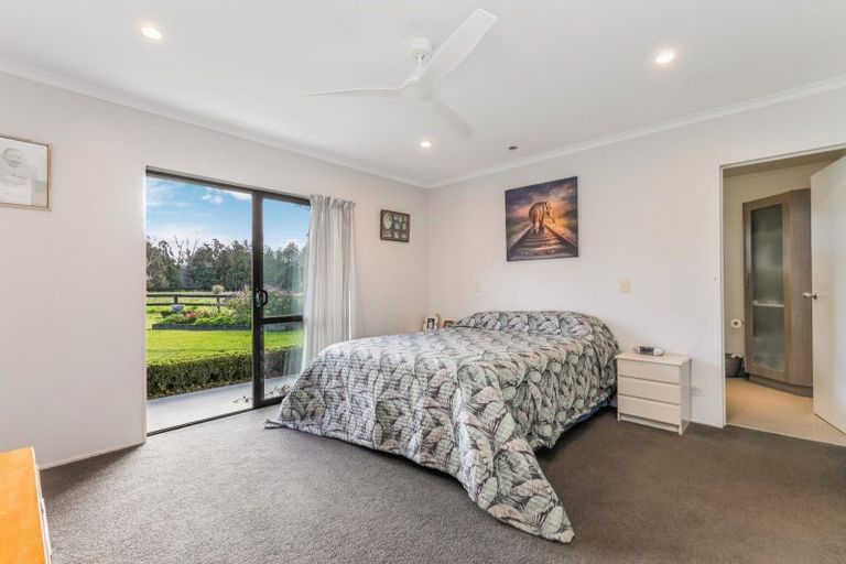 Photo of property in 89 Burnside Road, Ardmore, Papakura, 2582