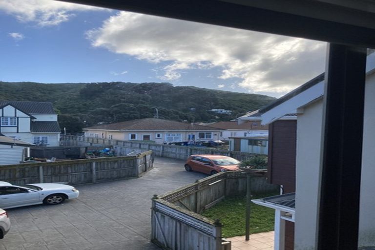 Photo of property in 227 The Parade, Island Bay, Wellington, 6023
