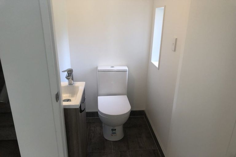 Photo of property in 22 Pikao Place, East Tamaki, Auckland, 2016