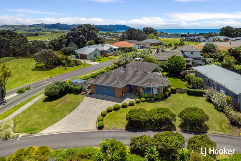 Photo of property in 98 Koutunui Road, Athenree, Katikati, 3177