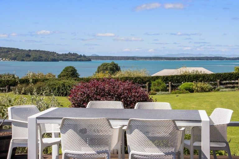 Photo of property in 139 Athenree Road, Athenree, Katikati, 3177