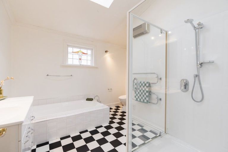 Photo of property in 1 Harcourt Street, Belleknowes, Dunedin, 9011