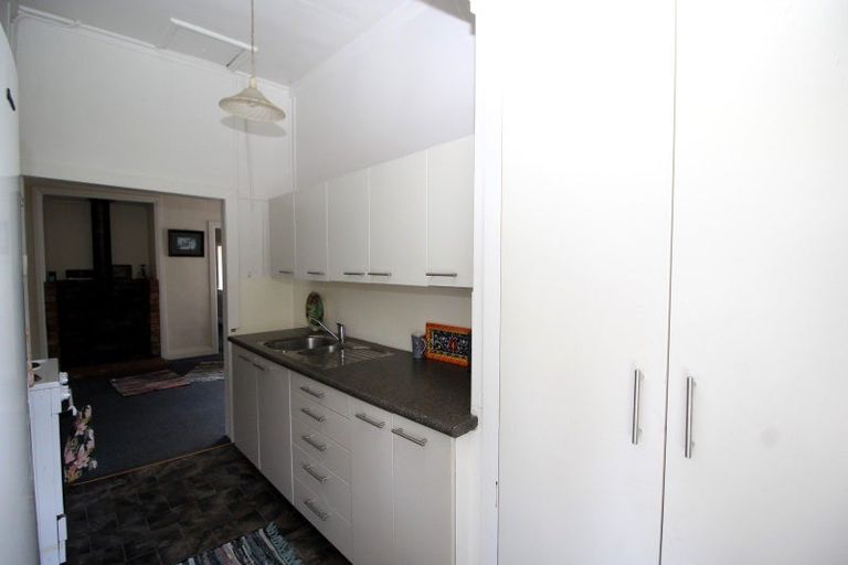 Photo of property in 13 Ormond Street, Woodville, 4920