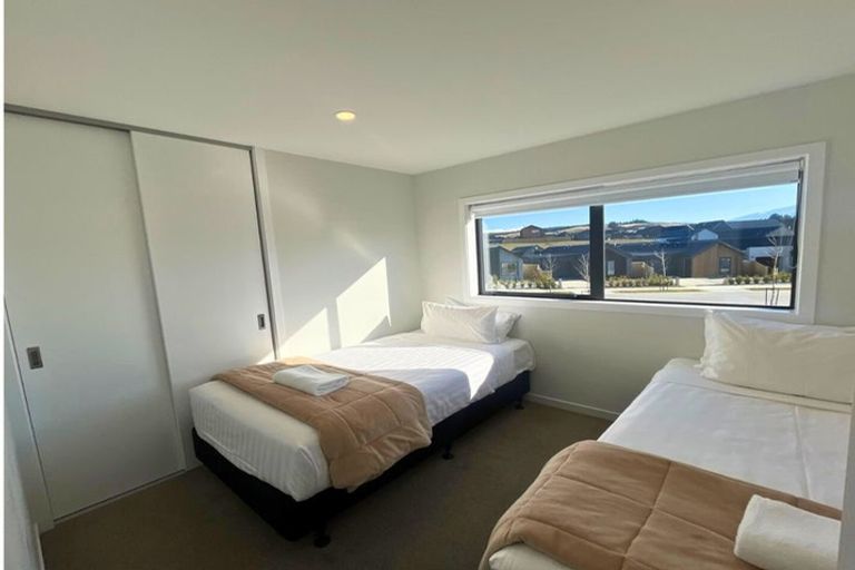 Photo of property in Northlake, 38 Glenavon Green, Wanaka, 9305