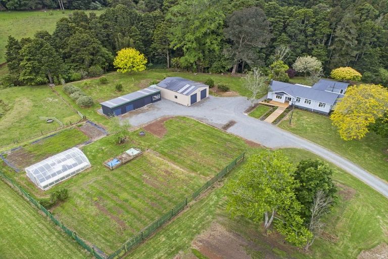 Photo of property in 164 Matarau Road, Matarau, Kamo, 0185