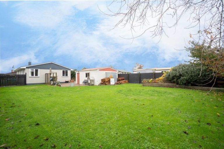 Photo of property in 1 Rutland Place, Milson, Palmerston North, 4414