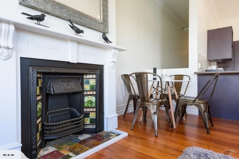 Photo of property in 24 Charlotte Avenue, Brooklyn, Wellington, 6021