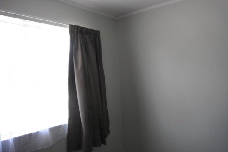 Photo of property in 32 Awatea Street, Ranui, Porirua, 5024