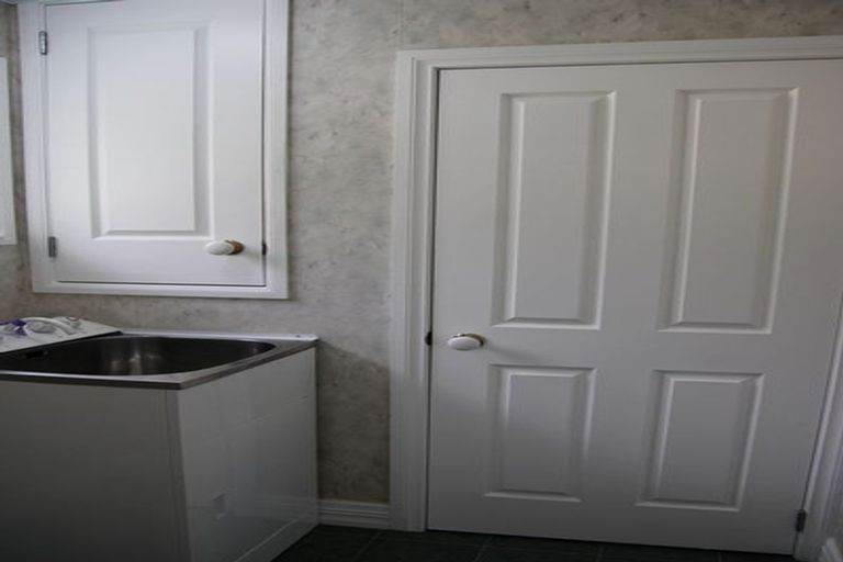 Photo of property in 22 Acacia Road, Torbay, Auckland, 0632