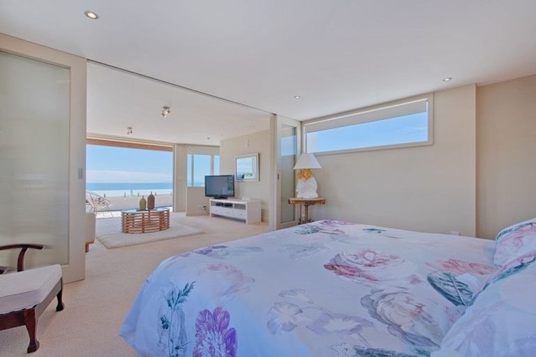 Photo of property in 48 Castor Bay Road, Castor Bay, Auckland, 0620