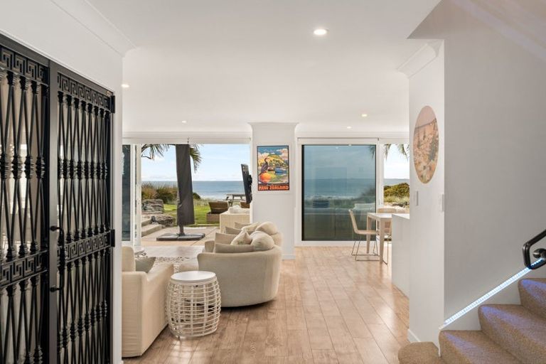 Photo of property in 53 Motiti Road, Papamoa Beach, Papamoa, 3118