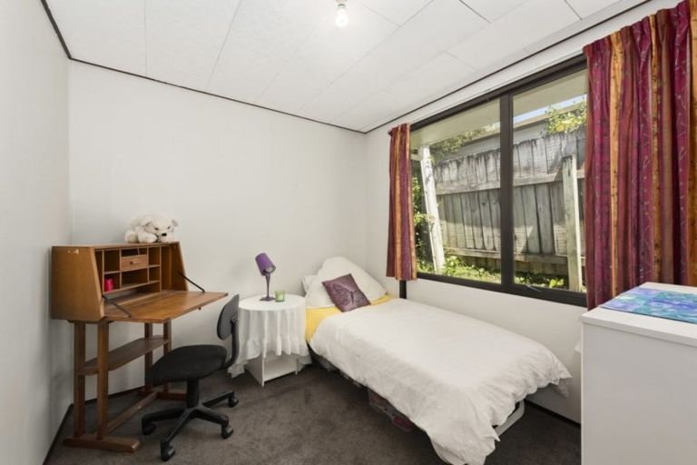 Photo of property in 22c Kereru Grove, Stokes Valley, Lower Hutt, 5019