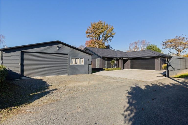 Photo of property in 30 Muller Road, Blenheim, 7201
