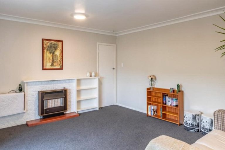 Photo of property in 37 Herbert Road, Queenwood, Hamilton, 3210