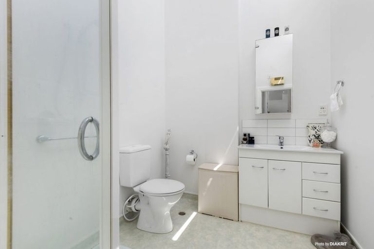 Photo of property in The Villas, 9/33 Hobson Street, Thorndon, Wellington, 6011