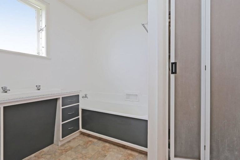 Photo of property in 559 Lowe Street, Camberley, Hastings, 4120