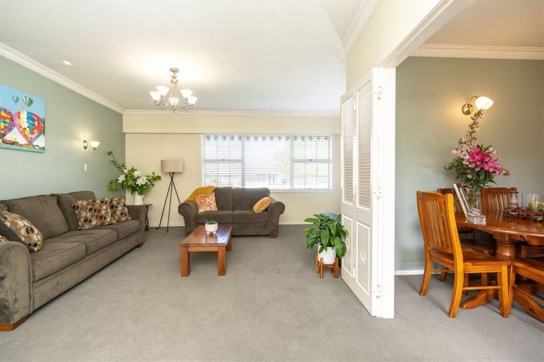 Photo of property in 98a Beerescourt Road, Beerescourt, Hamilton, 3200