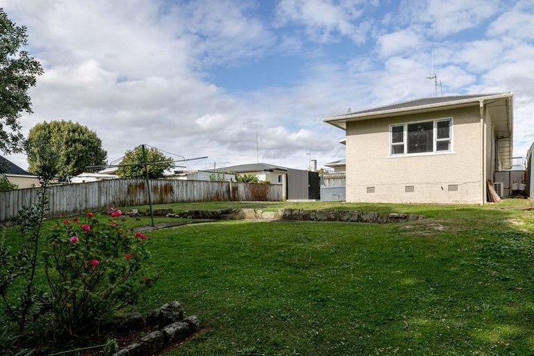 Photo of property in 21-21a Nottingham Avenue, Awapuni, Palmerston North, 4412