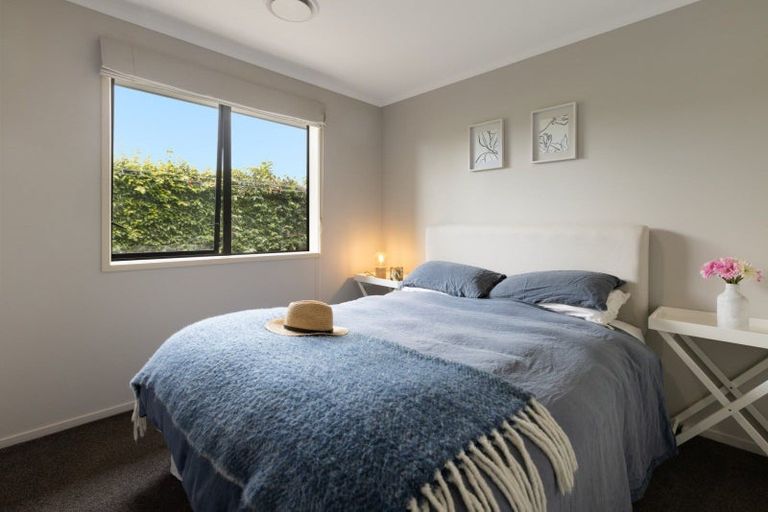 Photo of property in 142 Longview Drive, Papamoa Beach, Papamoa, 3118