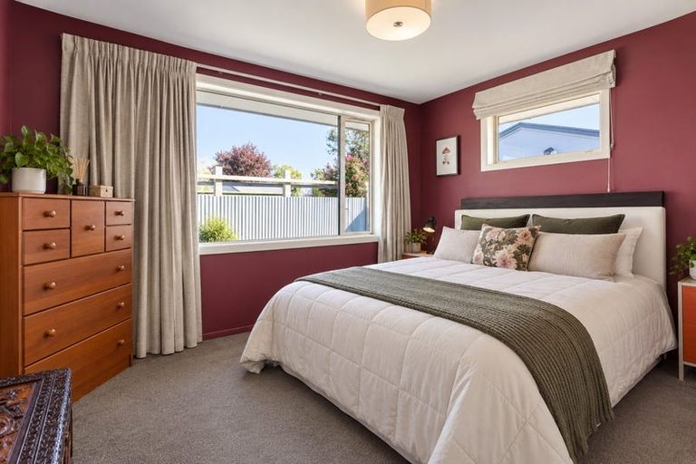 Photo of property in 73 Wingate Street, Redwood, Christchurch, 8051