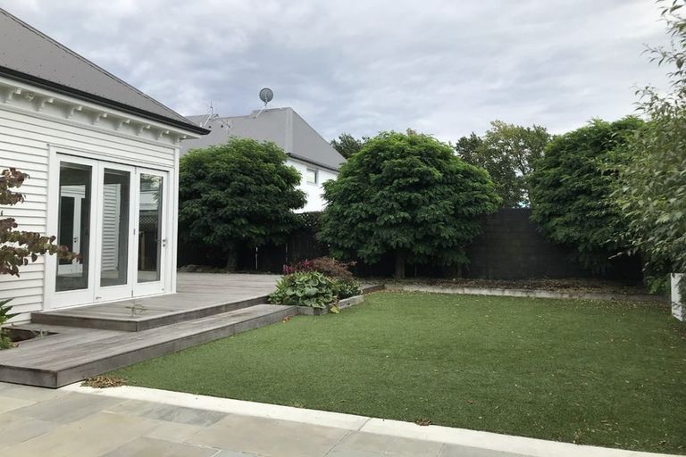 Photo of property in 8 Bristol Street, St Albans, Christchurch, 8014