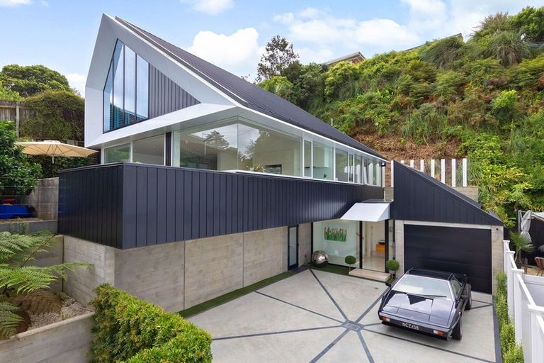 Photo of property in 9 Shirley Road, Grey Lynn, Auckland, 1021