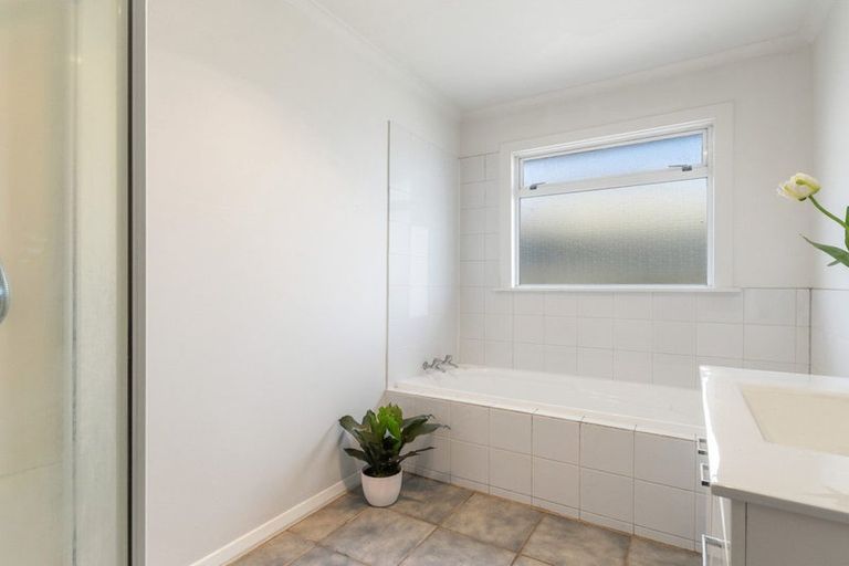 Photo of property in 79 Mahars Road, Mairehau, Christchurch, 8052