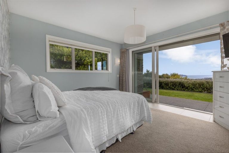 Photo of property in 18 Kahurangi Heights, Aotea, Porirua, 5024