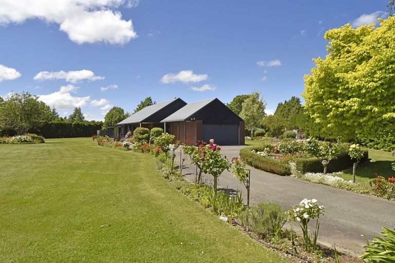 Photo of property in 1726 Hoskyns Road, Kirwee, Darfield, 7571