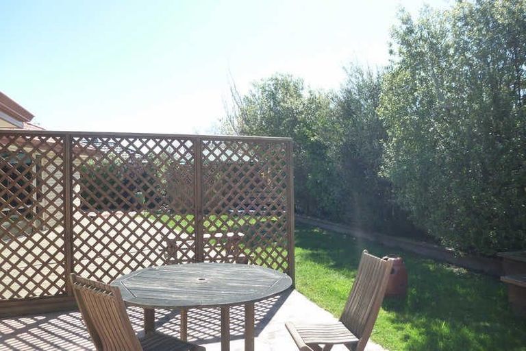 Photo of property in 26 Mallard Place, Woolston, Christchurch, 8023