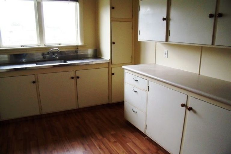 Photo of property in 10 Bythell Street, Wainuiomata, Lower Hutt, 5014