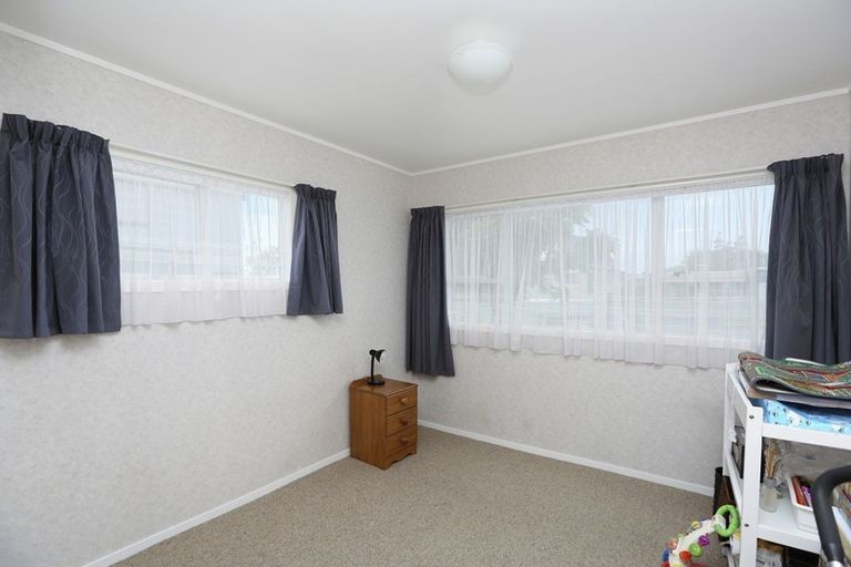 Photo of property in 14 Virginia Place, Whalers Gate, New Plymouth, 4310