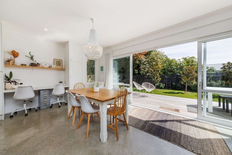 Photo of property in 34 Worcester Street, West End, Palmerston North, 4410