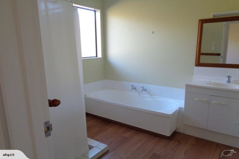 Photo of property in 5 Perry Way, Mapua, 7005