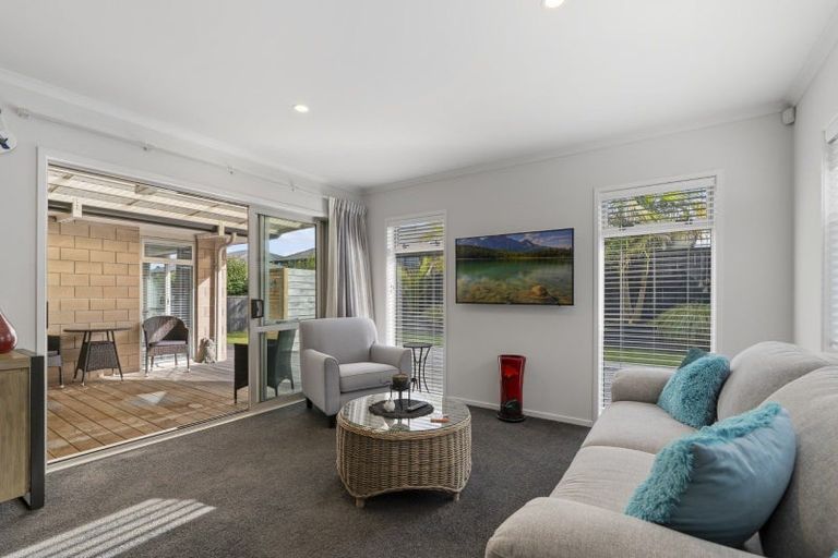 Photo of property in 4 Penetaka Heights, Pyes Pa, Tauranga, 3112
