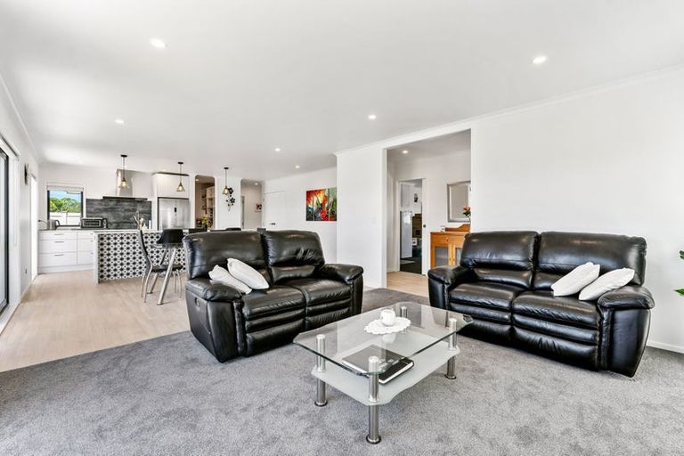 Photo of property in 5 Kermadec Crescent, Waipu, 0510