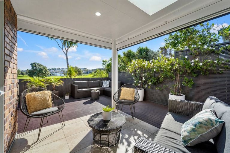 Photo of property in 232a Centreway Road, Orewa, 0931