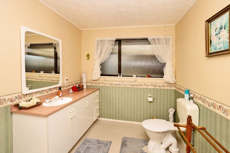 Photo of property in 15 Vogel Court, Waikiwi, Invercargill, 9810
