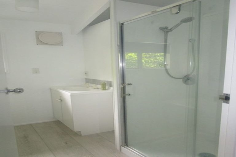 Photo of property in 1a Kelvin Road, Papakura, 2110