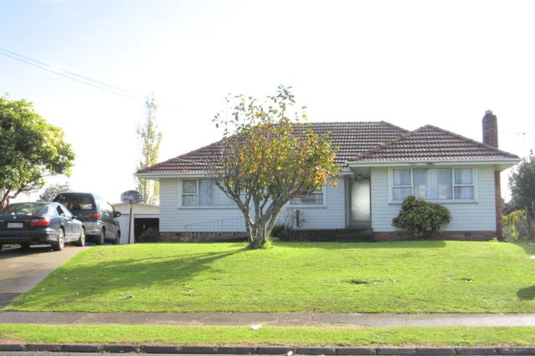 Photo of property in 35 Antrim Crescent, Otara, Auckland, 2023