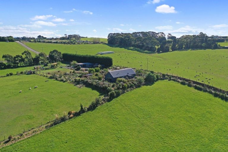 Photo of property in 1/102 Beach Road, Awamoa, Oamaru, 9495